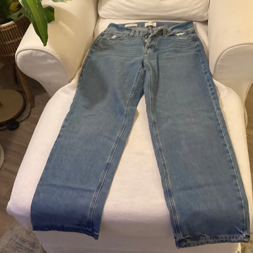 Universal Thread Light Blue wide Leg Jeans - Picture 1 of 3